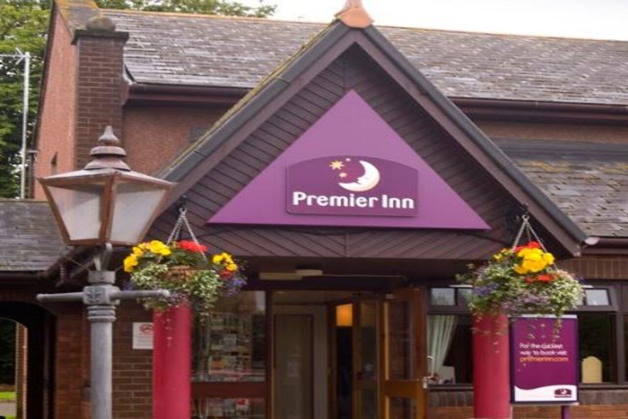 Premier Inn Inverness East Экстерьер фото
